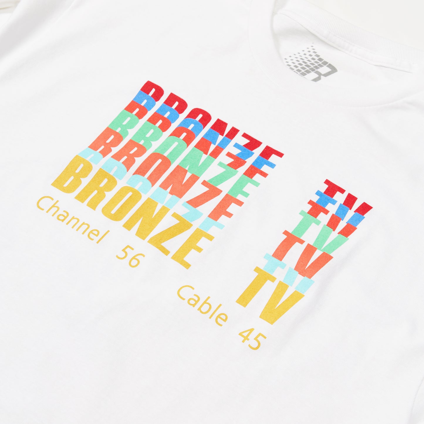 BRONZE TV LONGSLEEVE WHITE