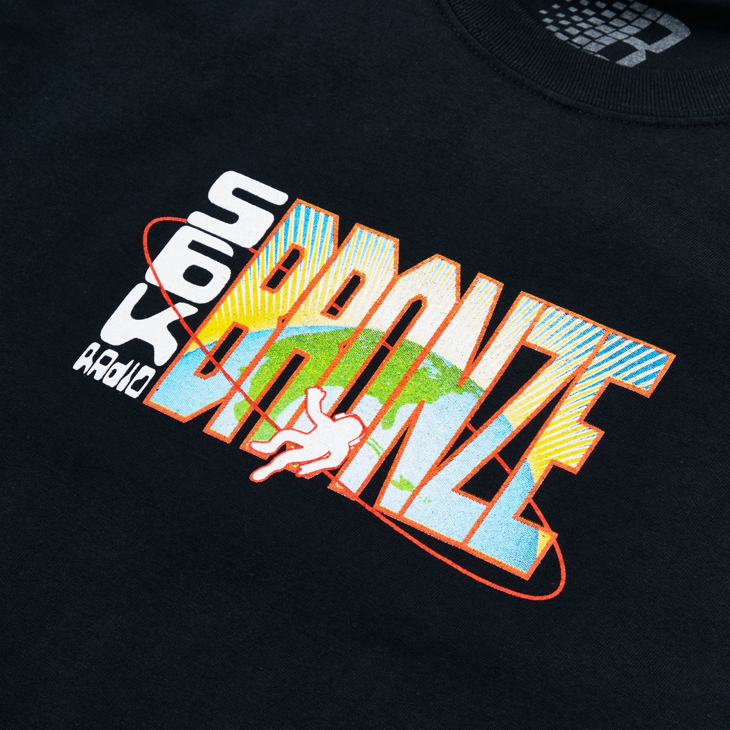 RADIO EARTH TEE BLACK