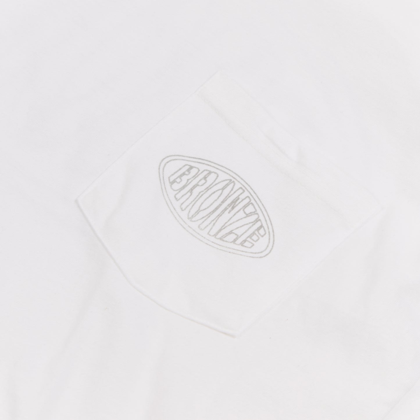 REFLECTIVE OVAL POCKET TEE WHITE