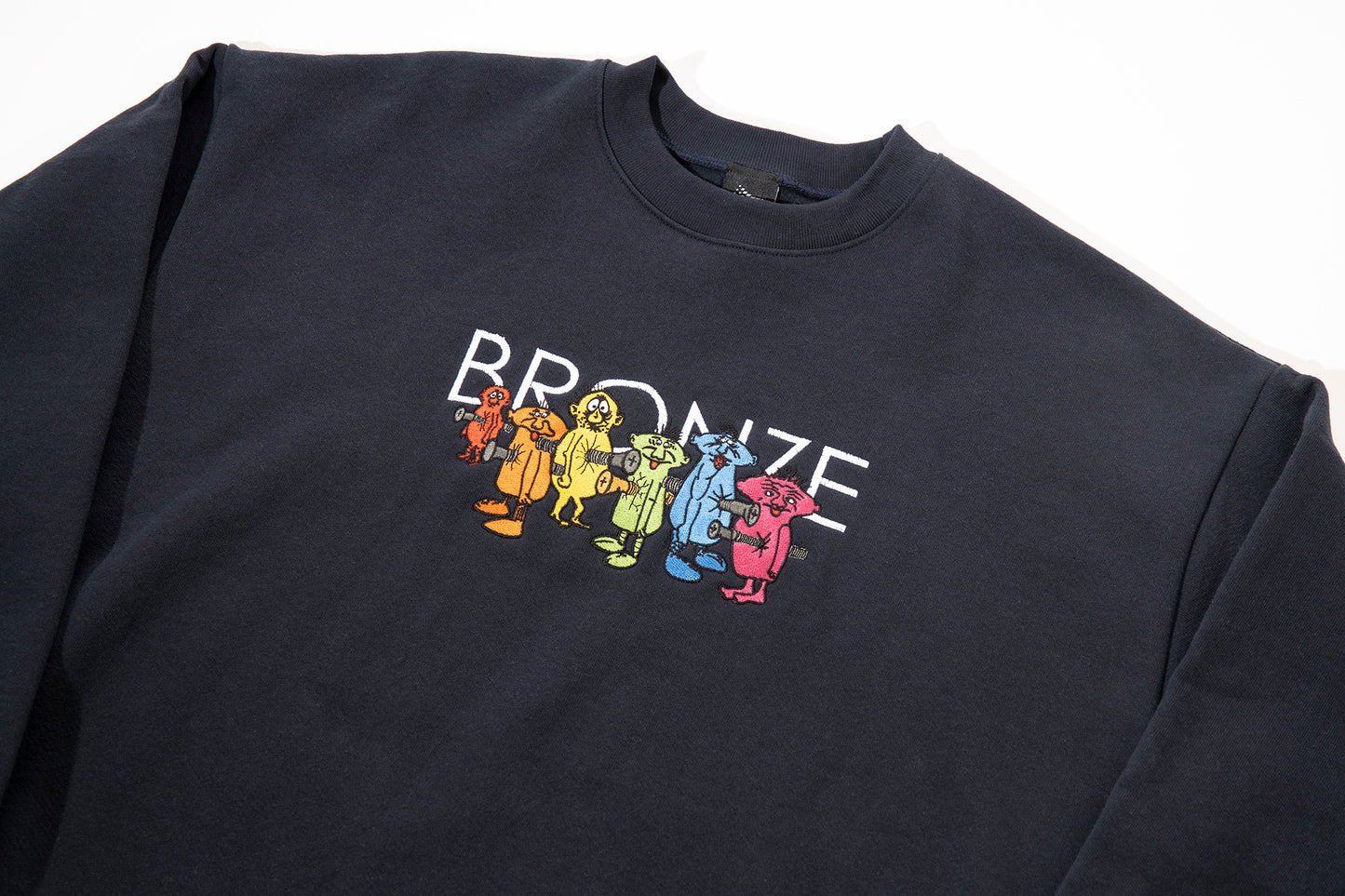 BOLT BOYS EMBROIDERED CREWNECK NAVY