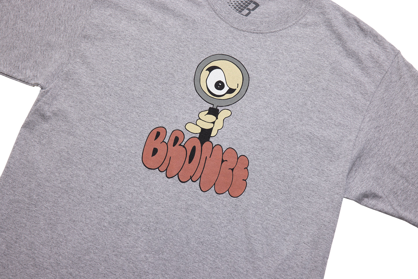 MAGNIFY TEE ASH