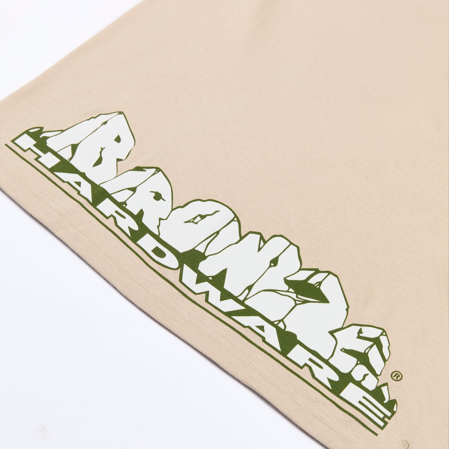 ROCK HARD TEE SAND