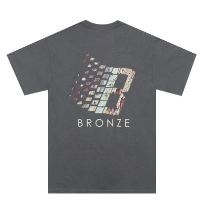 LOGO RUST TEE CHARCOAL